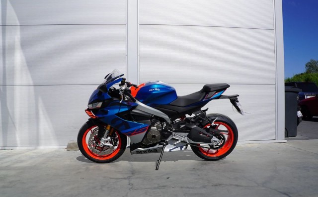 aprilia