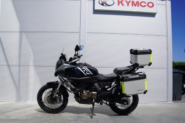 QJ Motor SRT 600 SX Salon Tarnów Kufry