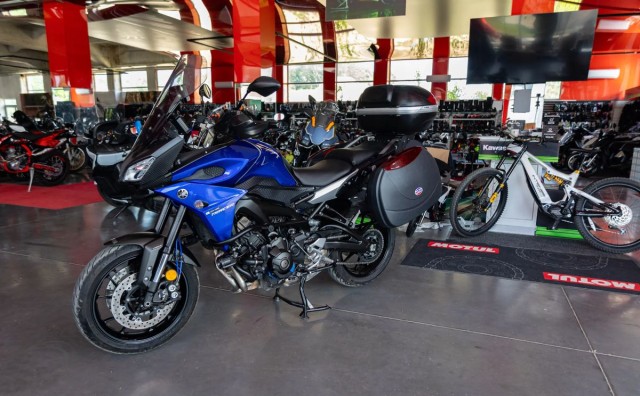 yamaha