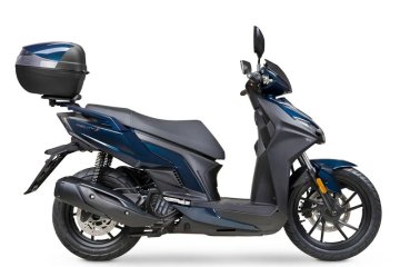 S125i 2024 Z Kufrem Salon Tarnów
