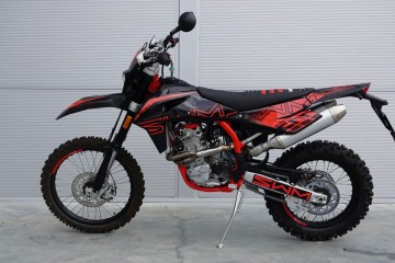 SWM RS 500 R 2024 Salon Tarnów